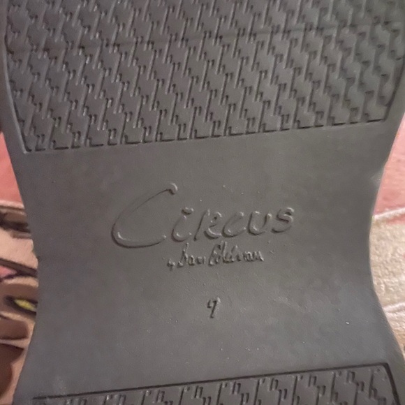 Circus by Sam Edelman Shiny Black Platform Boots - Picture 8 of 8